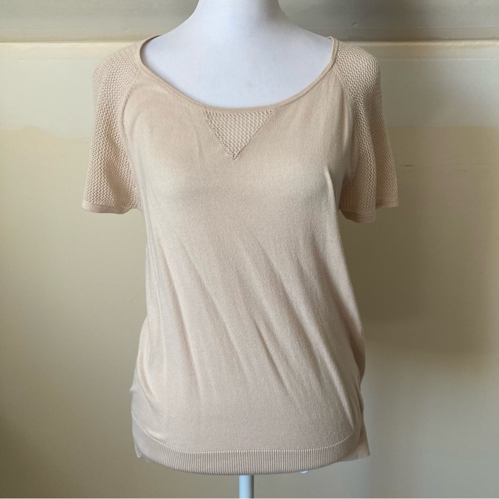 August Silk Tan Cotton Accent Sleeve Shirt size Mediim